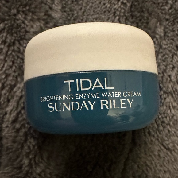 Sunday Riley Tidal - Picture 2 of 3
